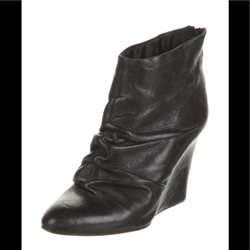 Luxury Italian leather wedges FINAL